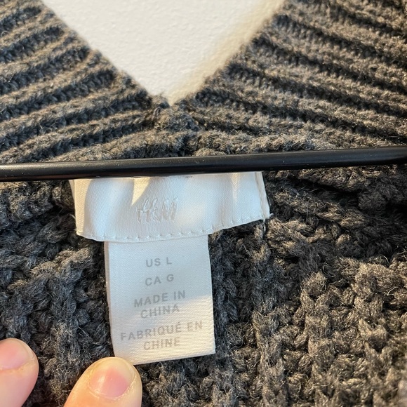 H&M wool blend sweater - Picture 5 of 6
